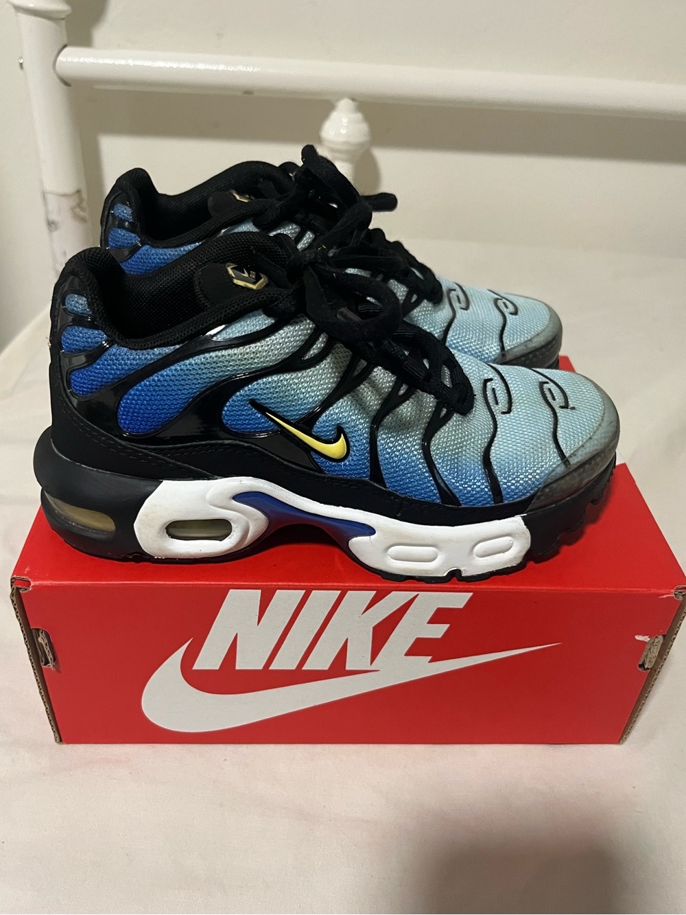Nike Air Max Plus TN Ultra Hyper Blue Size 12c